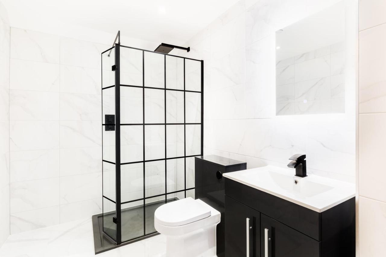 Sydenham Place - Birmingham City Centre Jewellery Quarter - A Trio Of Premium High End Town/Penthouses - 4 Bedrooms & Secure Ev Parking Luaran gambar
